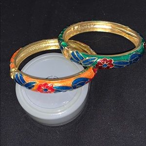Pair of bangles GOLD tone with enamel
